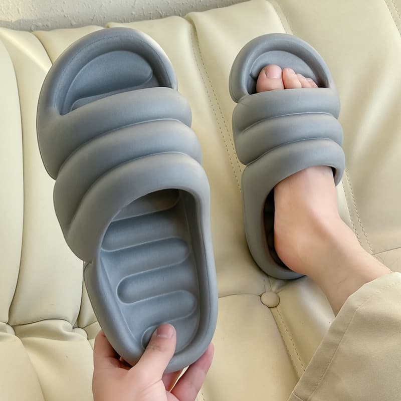 スリッパ ふわもこ波型ルームシューズ