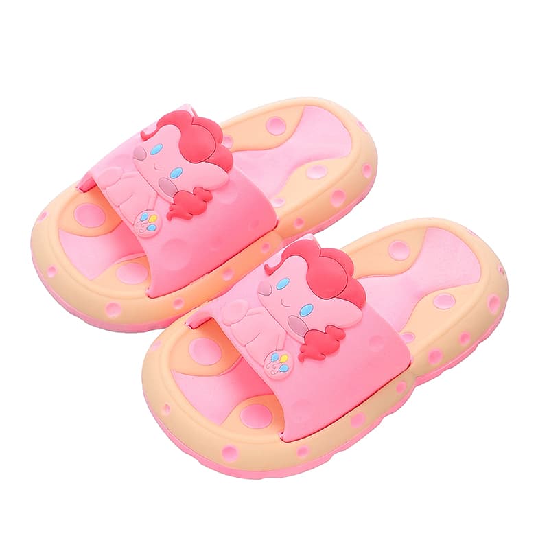 スリッパ うさぎモチーフの子供用サンダル