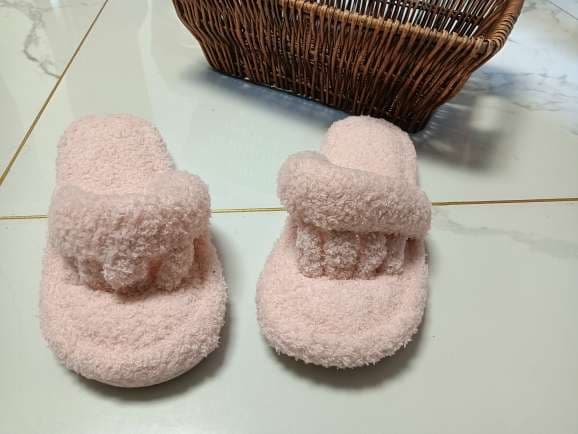 もこもこ癒しスリッパ ふかふか足指マッサージ
