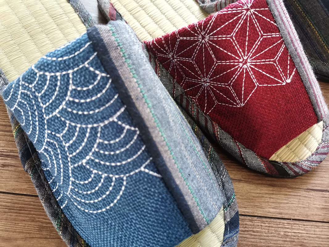 和風モダン畳底刺繍スリッパ