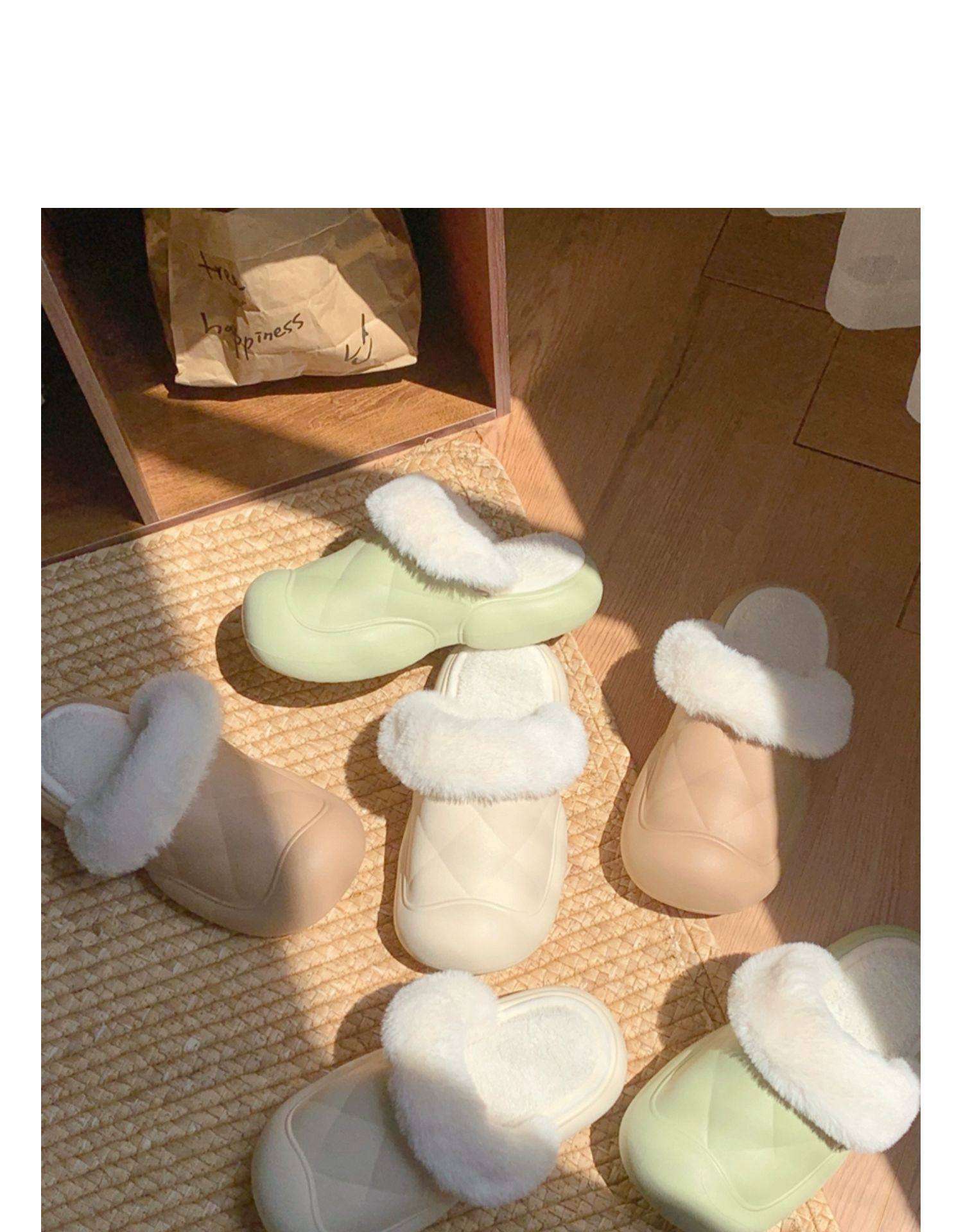 もこもこファー付きクッションスリッパ