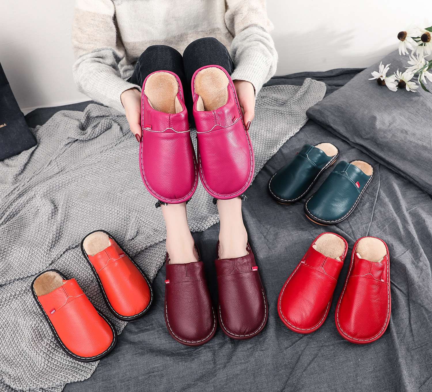 カラフル洗えるレザー調スリッパ