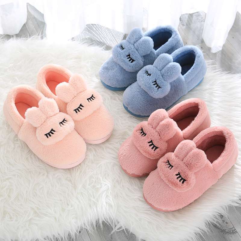 もこもこウサギ耳スリッパ