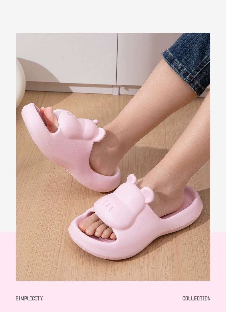 カラフル動物モチーフ軽量サンダル