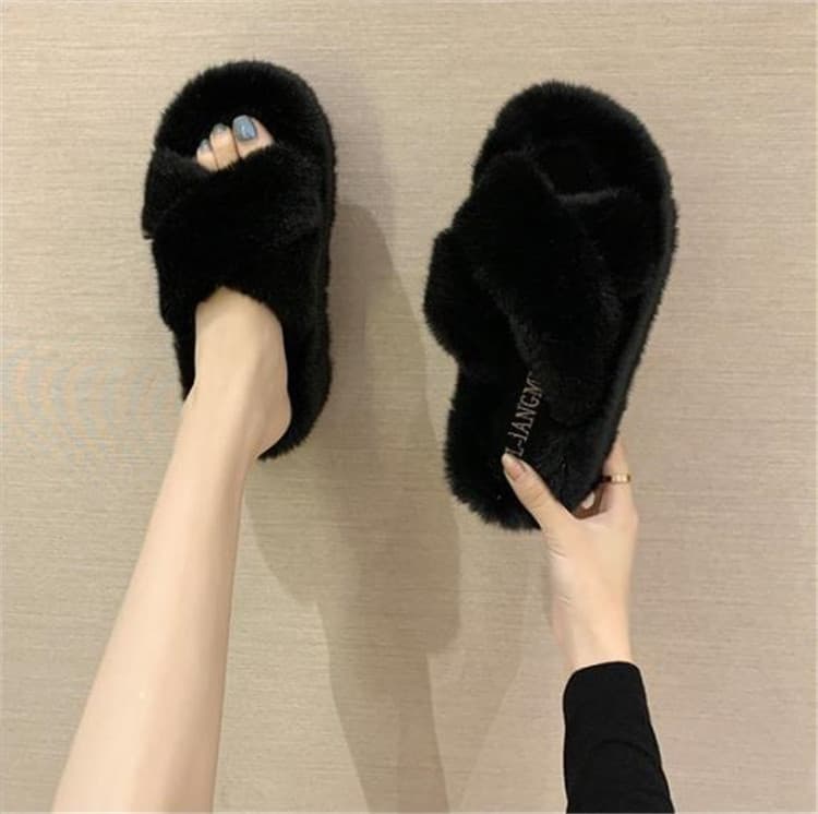 ふわふわファー交差ストラップスリッパ女性用厚底