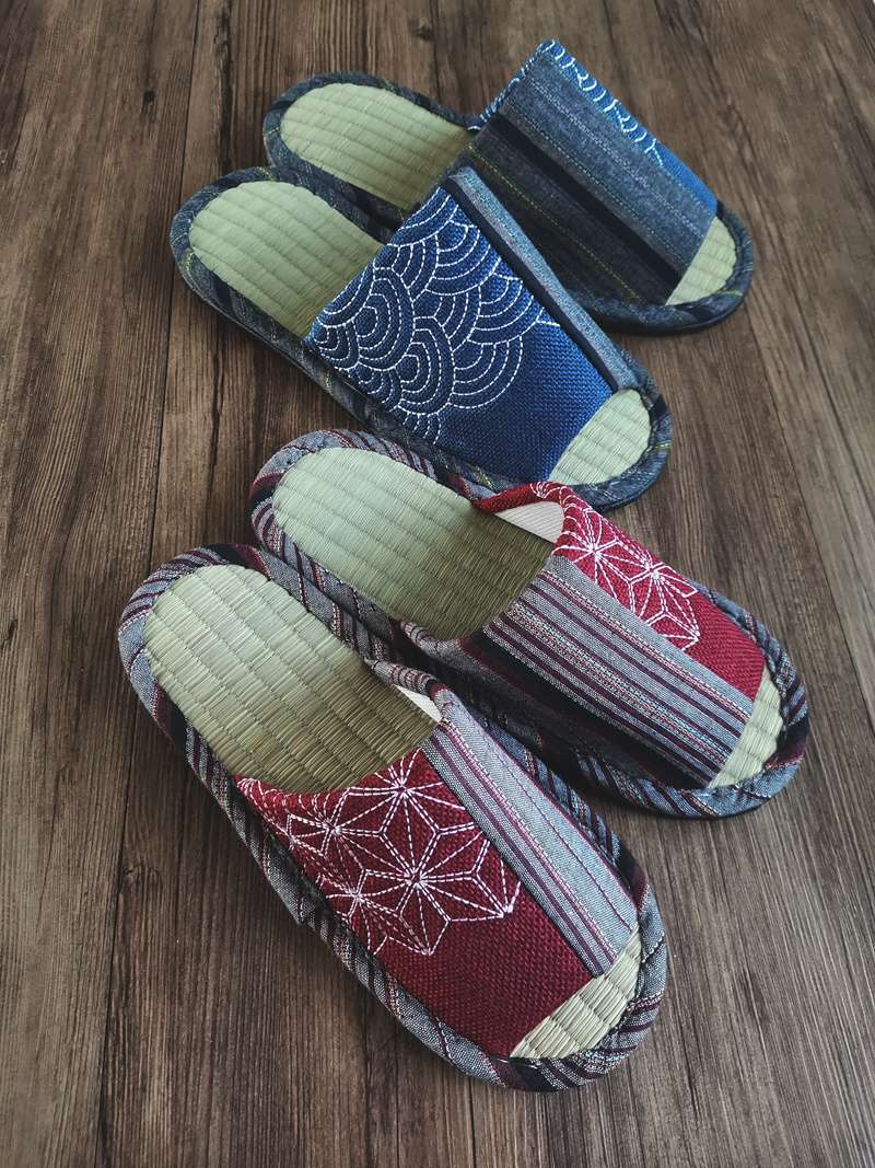 和風モダン畳底刺繍スリッパ