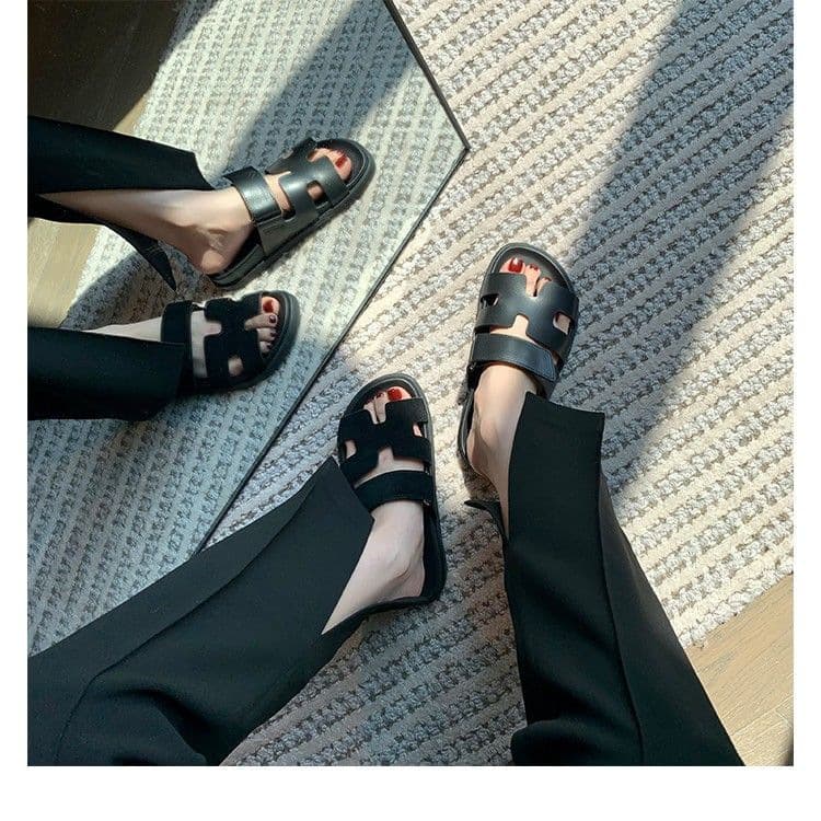 スリッパ モダン切抜きデザインルームサンダル