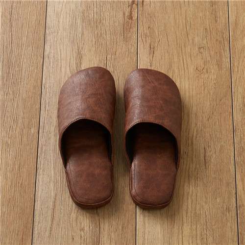 上質レザー調スリッパ