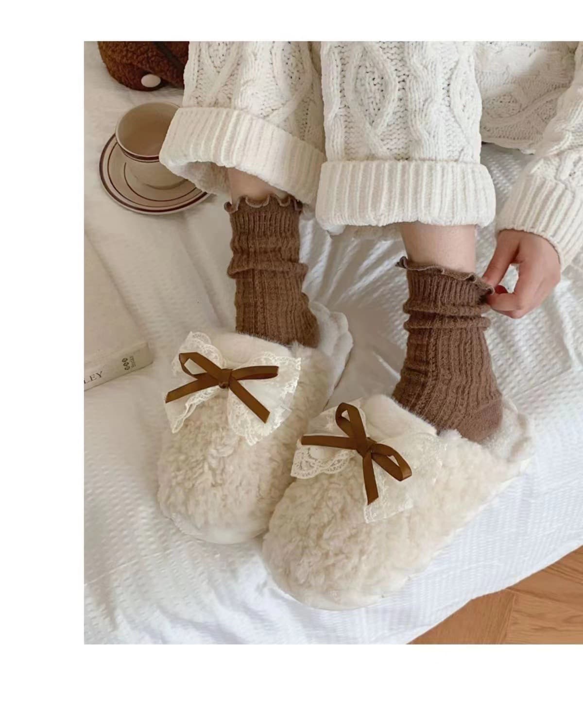 スリッパ もこもこレース付きリボンスリッパ