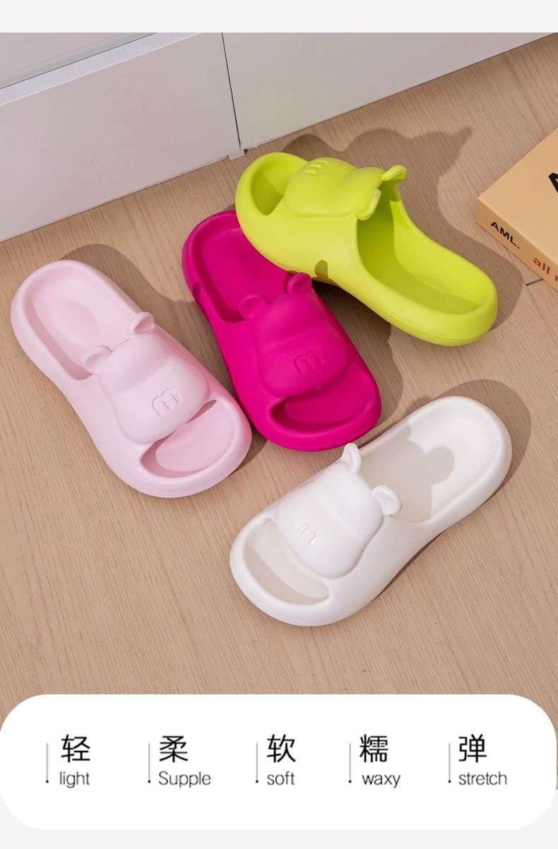 カラフル動物モチーフ軽量サンダル