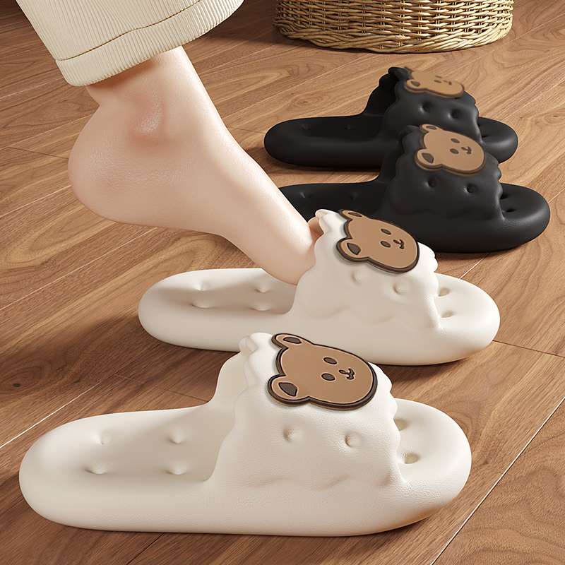 もこもこクマさんスリッパ