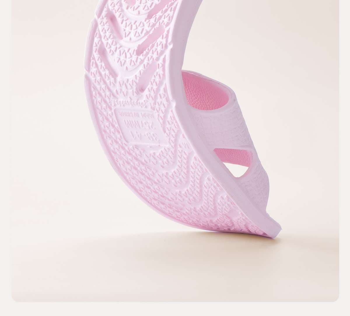 旅行用コンパクト収納スリッパ