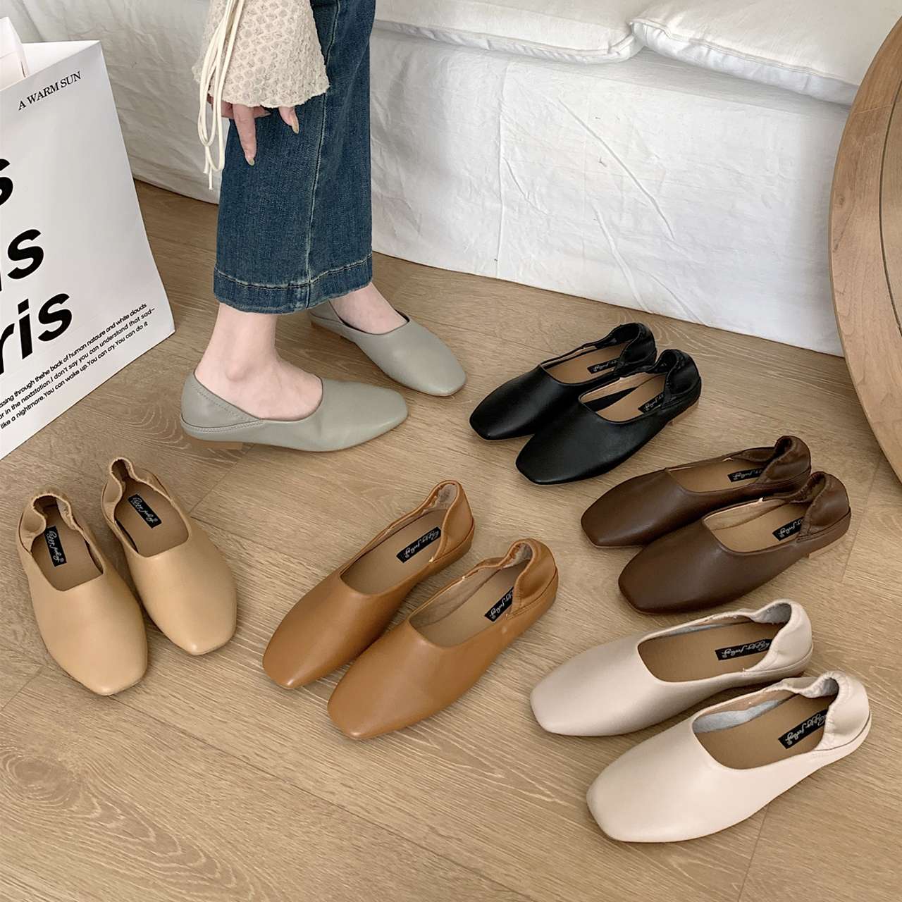 柔らか折りたたみ携帯スリッパ