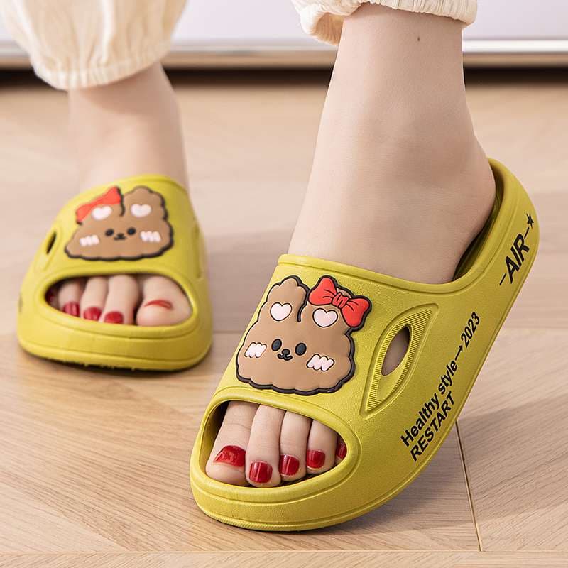 くまうんちキャラクター付きカラフルスリッパ