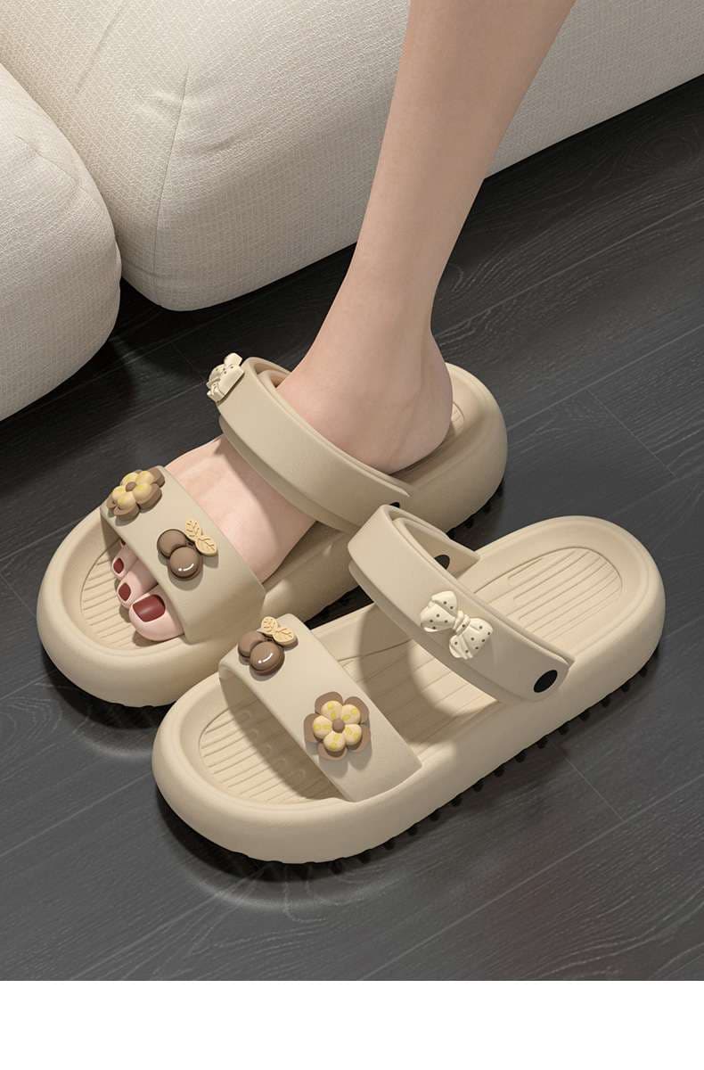 スリッパ フラワーチャーム付きコンフォートサンダル
