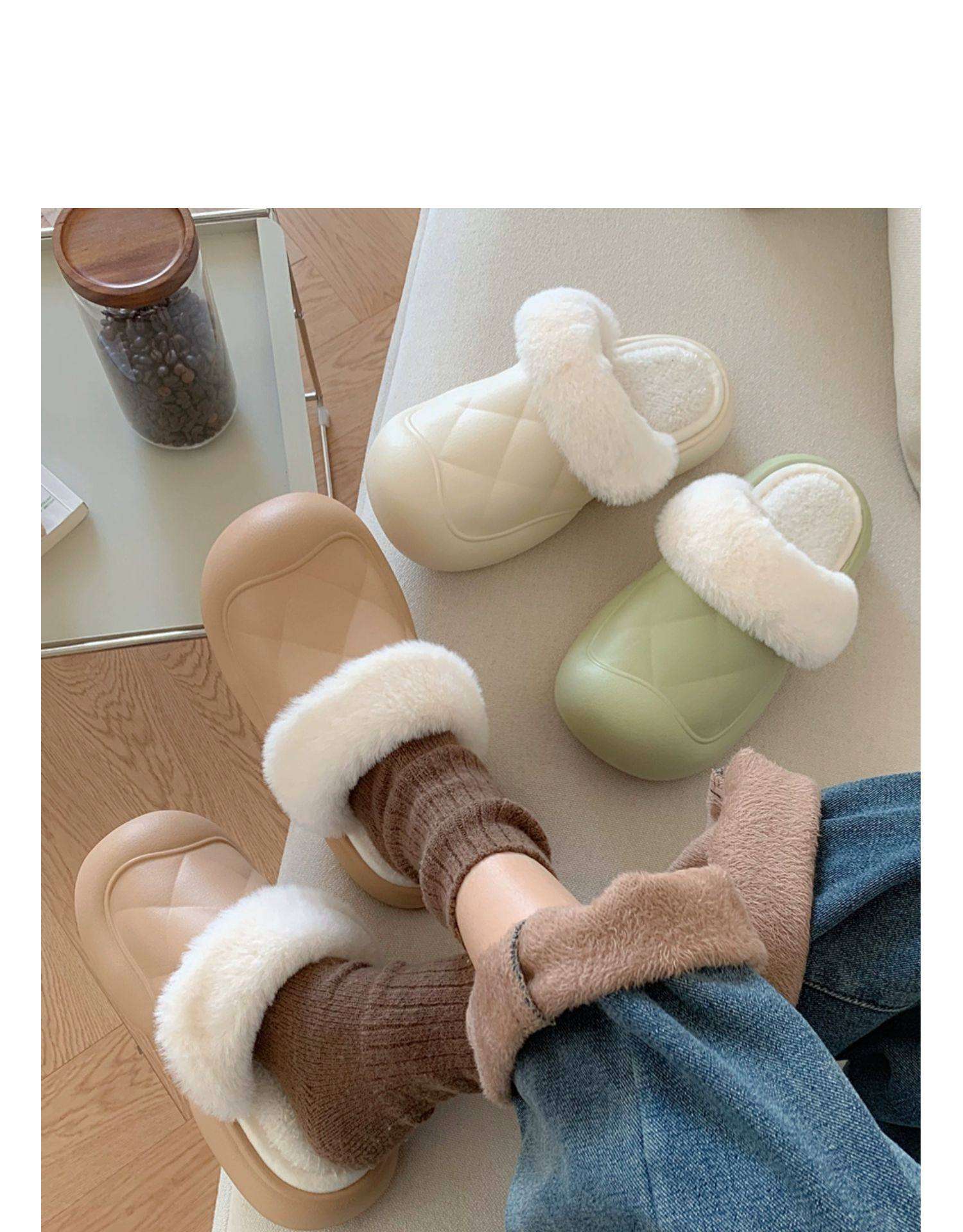 もこもこファー付きクッションスリッパ