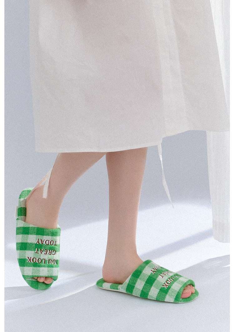 スリッパ ふわもこメッセージ入りルームサンダル