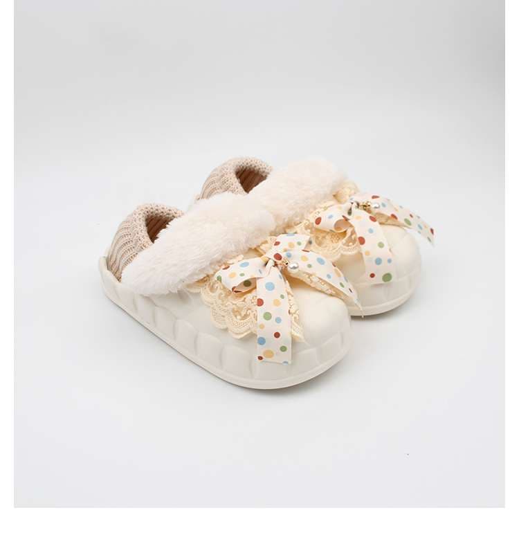 ふわもこリボン付きカラフルドット柄スリッパ