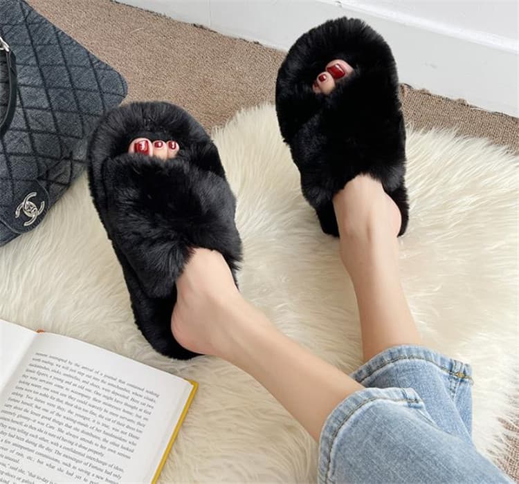 ふわふわファー厚底スリッパ レディース