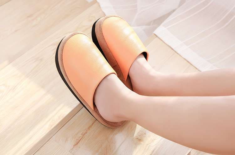 履くだけシェイプアップ 健康美脚スリッパ
