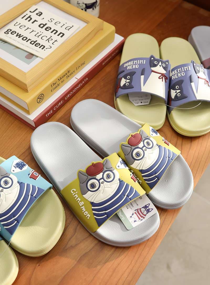 スリッパ ねこ好き必見のキュートなイラストサンダル