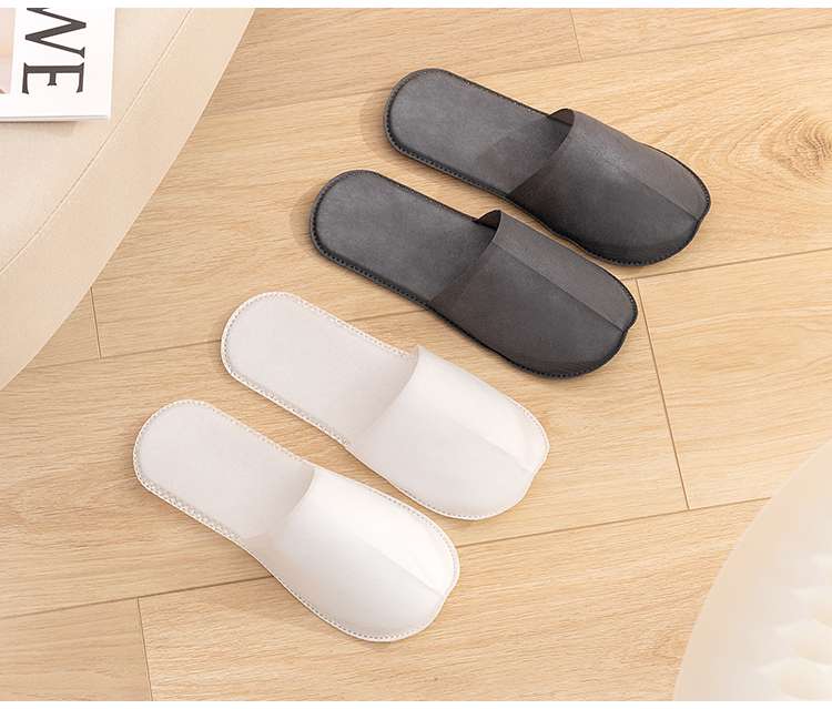 軽量シンプル使い捨てスリッパ