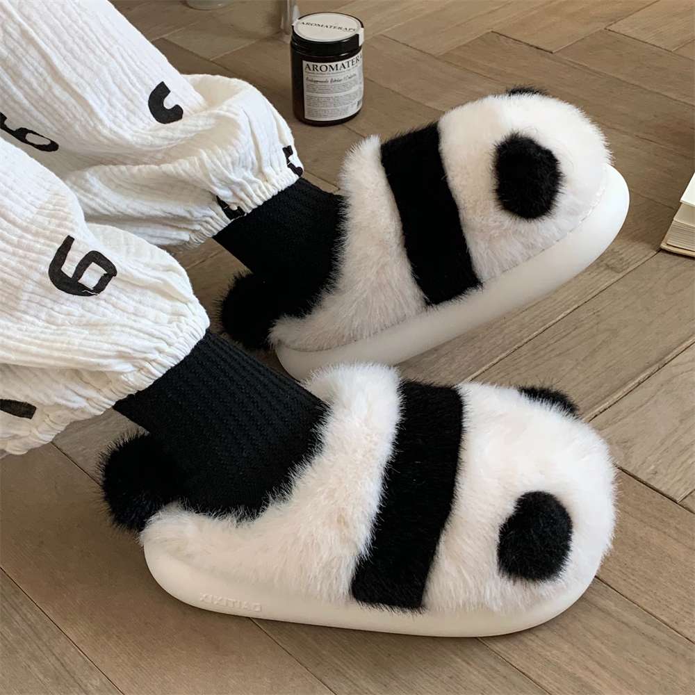 スリッパ もこもこパンダのスリッパ